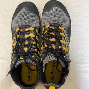 Merrill ‘barefoot’ sneakers, size 12